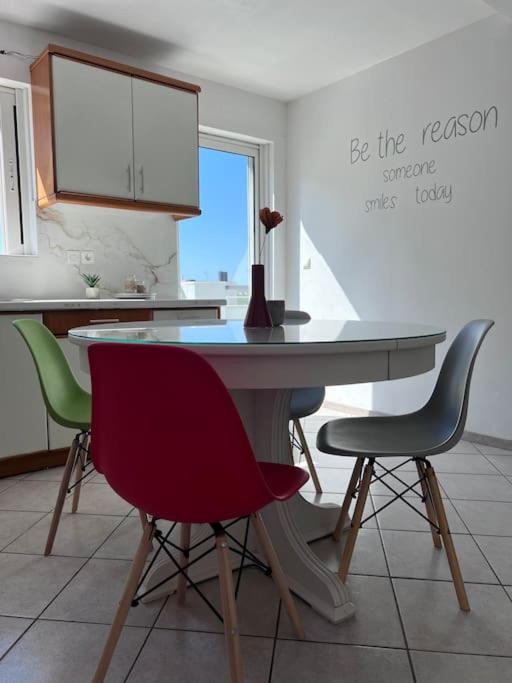 Sunny For Couples & Friends In Centre Apartment *