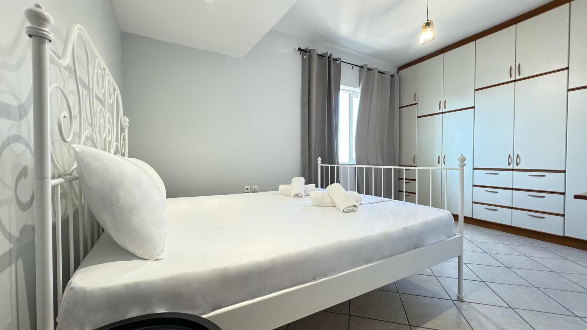 Sunny For Couples & Friends In Centre * Heraklion (Crete)